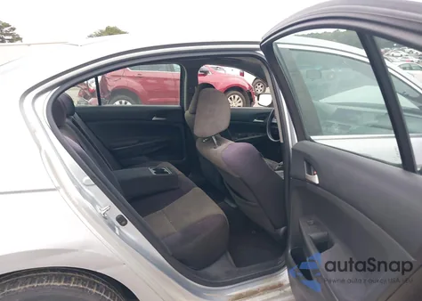 2009 Honda Accord 2.4 Lx-P z USA, uszkodzony, nr VIN 1HGCP26489A084589